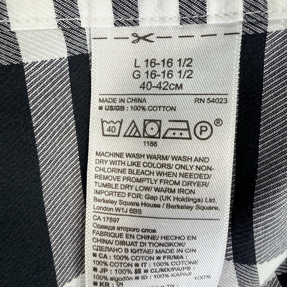 BANANA REPUBLIC Camden Fit Black White Plaid Button Down Shirt Large Non Iron - Picture 5 of 8